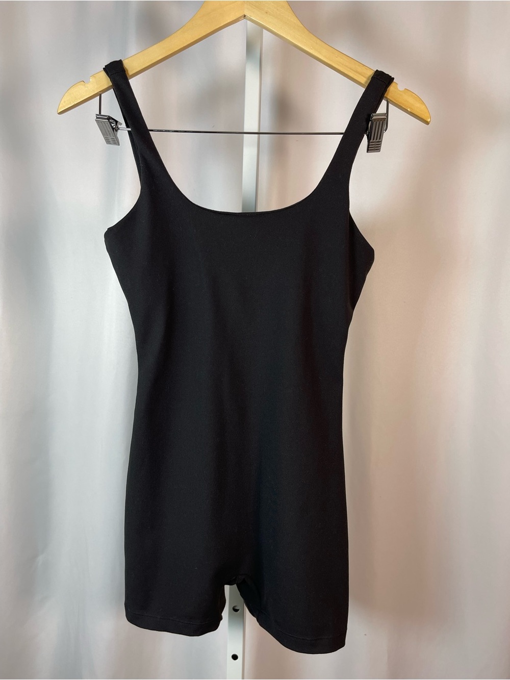 Automet XS Classic Black Sleeveless Romper Jumpsuit Shelf Bra Workout Gym Yoga
